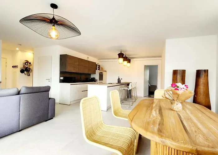 L'ecrin Celeste Apartment *